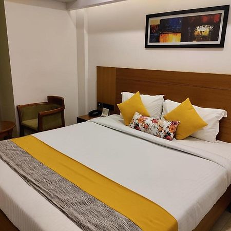 Hotel Park Residency Calicut Exteriör bild