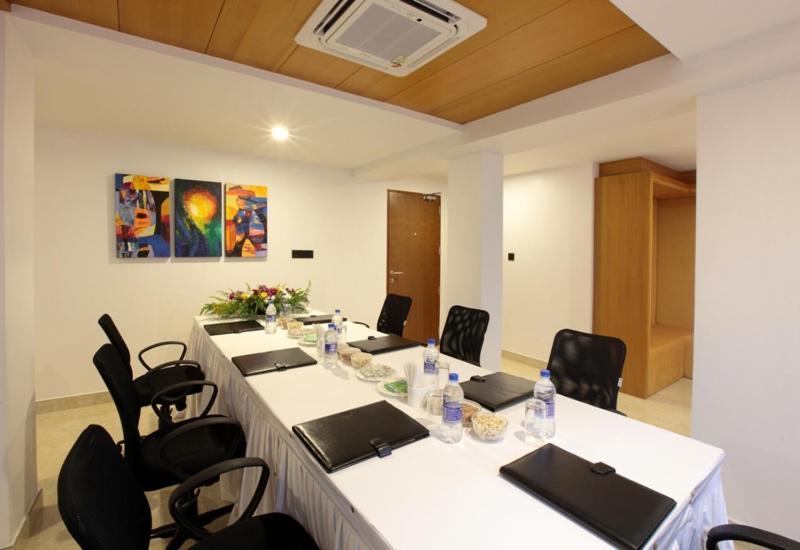 Hotel Park Residency Calicut Exteriör bild