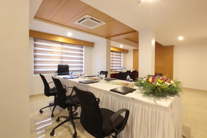 Hotel Park Residency Calicut Exteriör bild